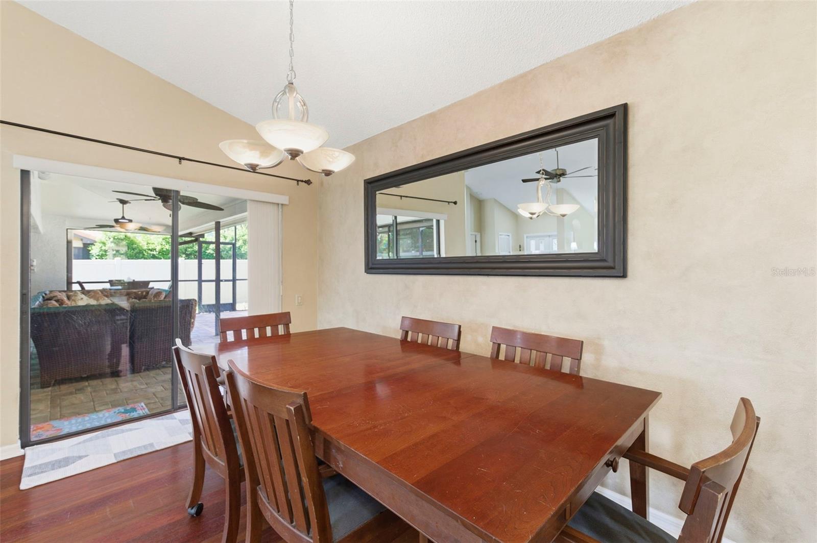 COUNTRYPARK - Residential