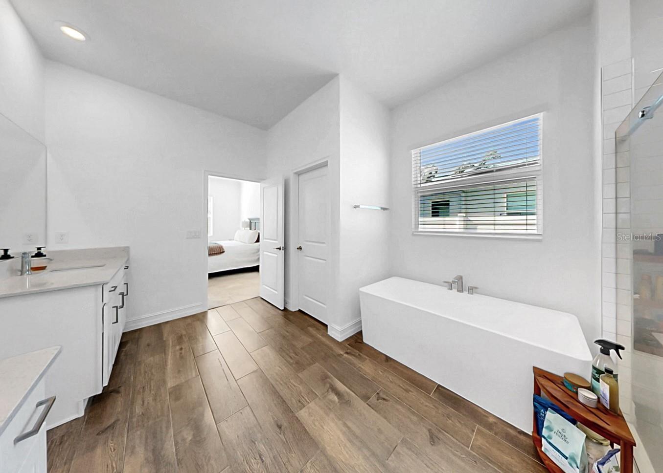 TRIPLE CRK VILLAGE R - Residential