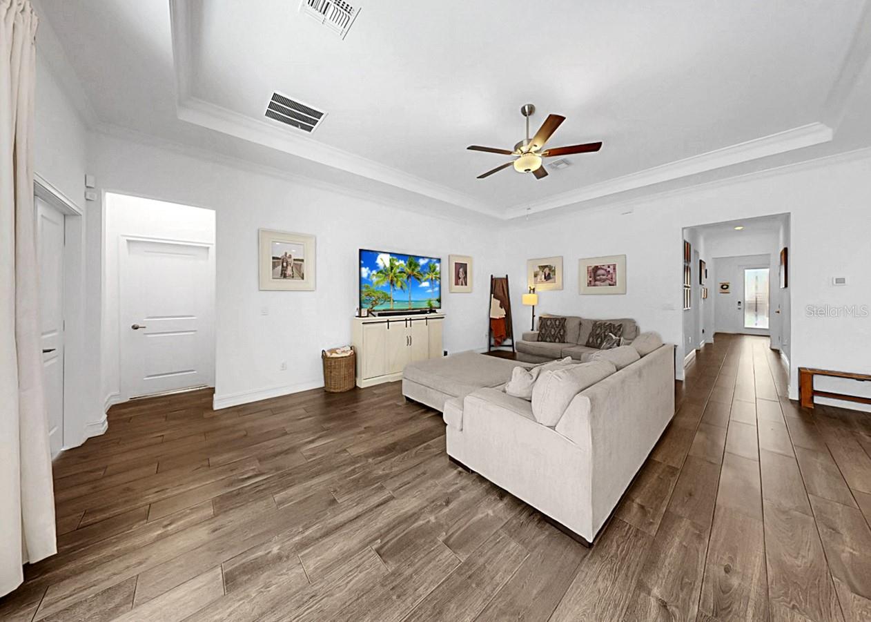 TRIPLE CRK VILLAGE R - Residential