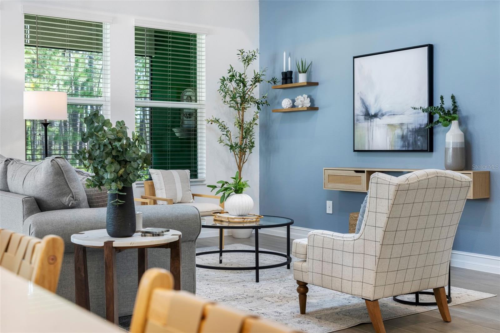 LAKE PEARL - Residential