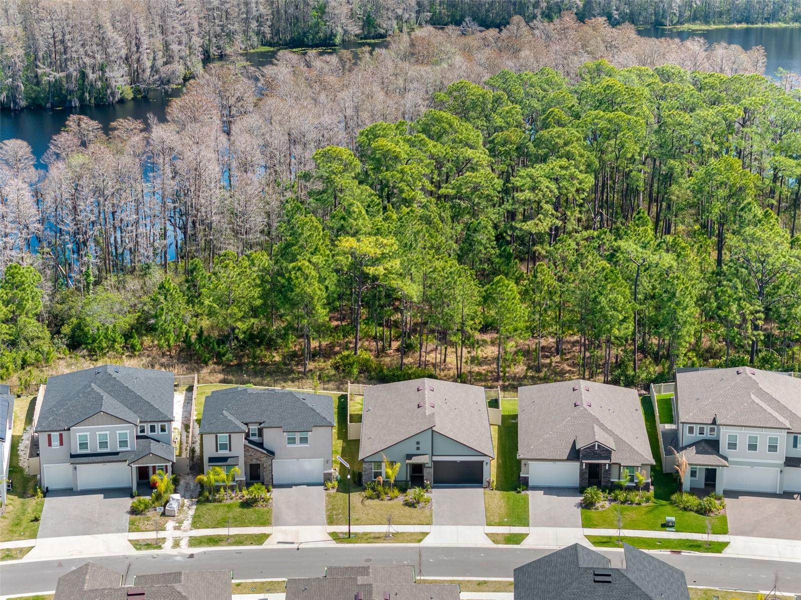 LAKE PEARL - Residential