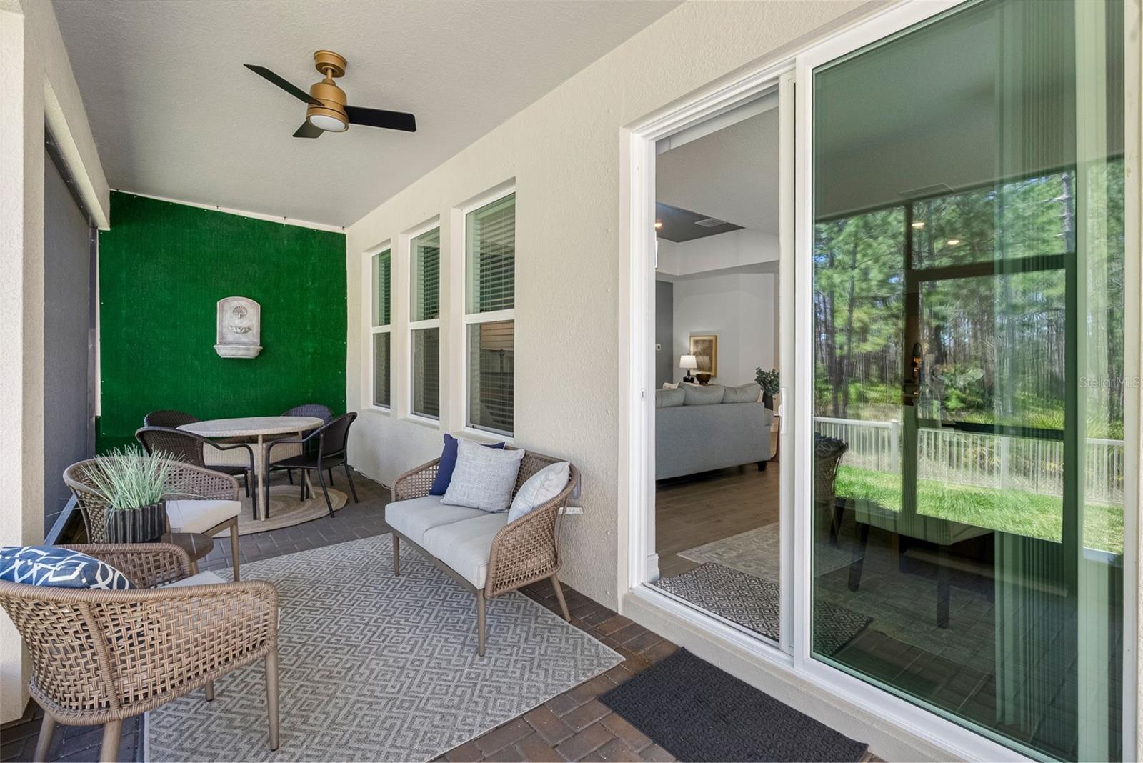 LAKE PEARL - Residential