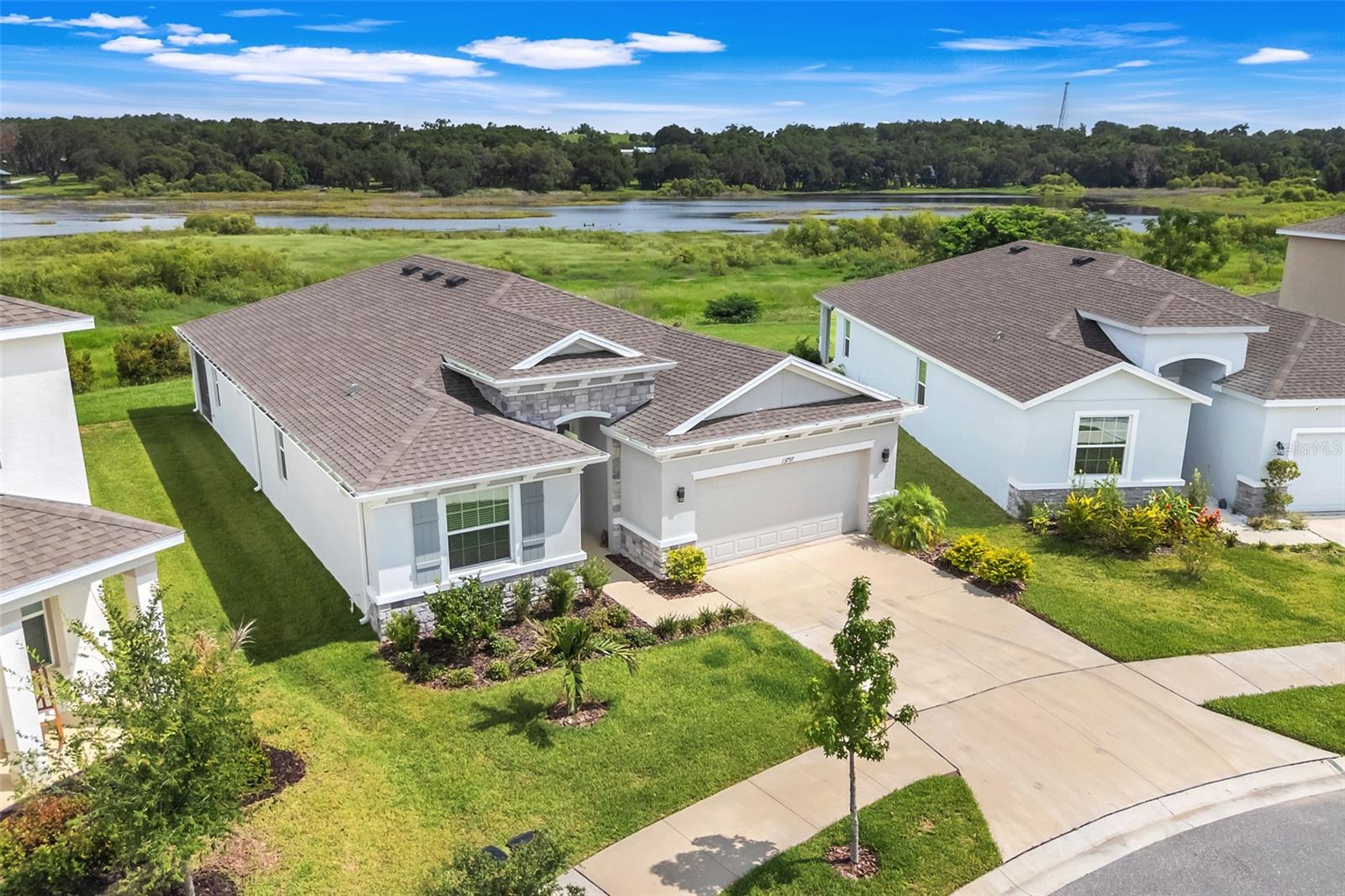 13797 WINEBERRY DRIVE