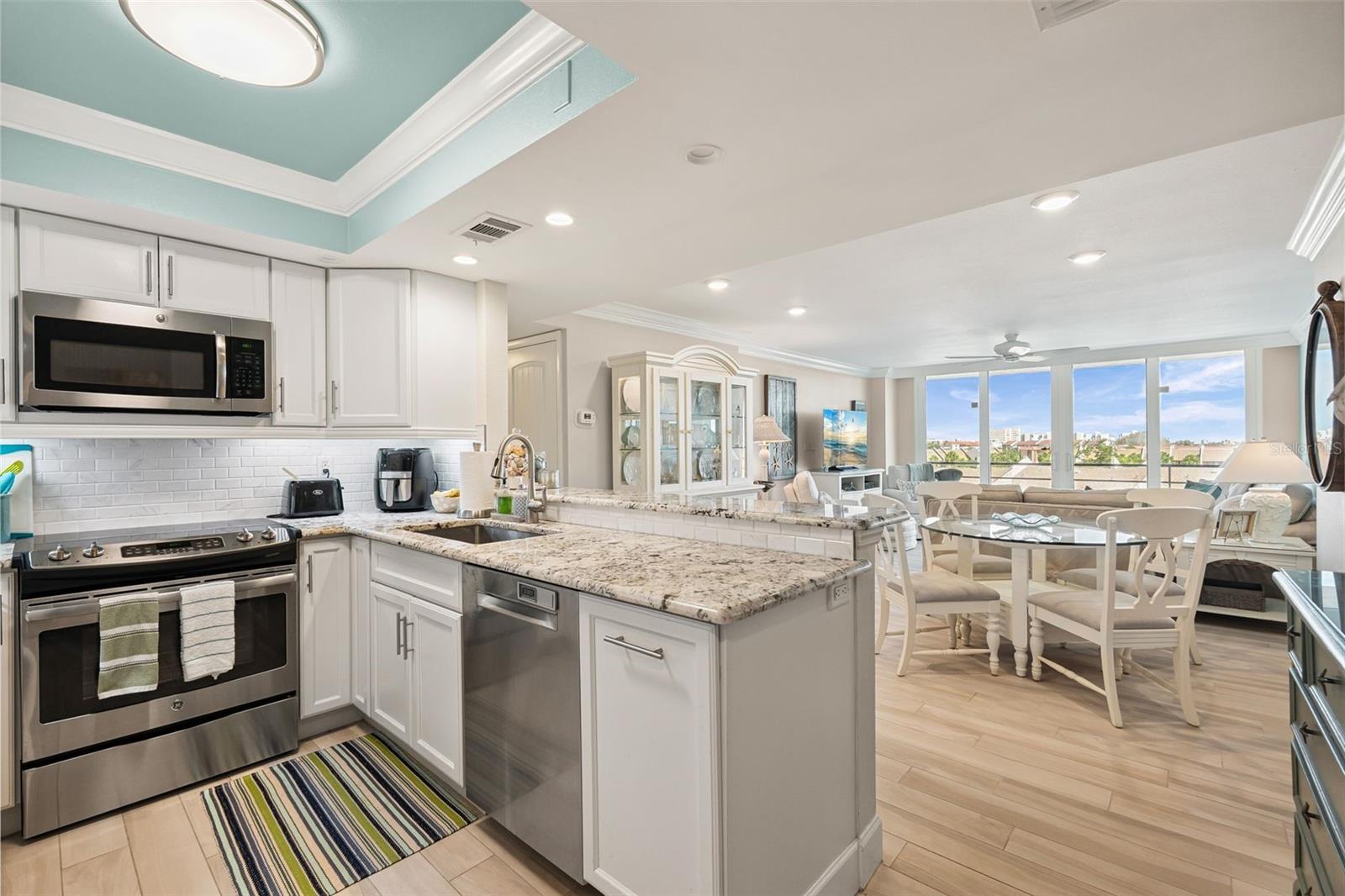 6415 MIDNIGHT PASS ROAD 502