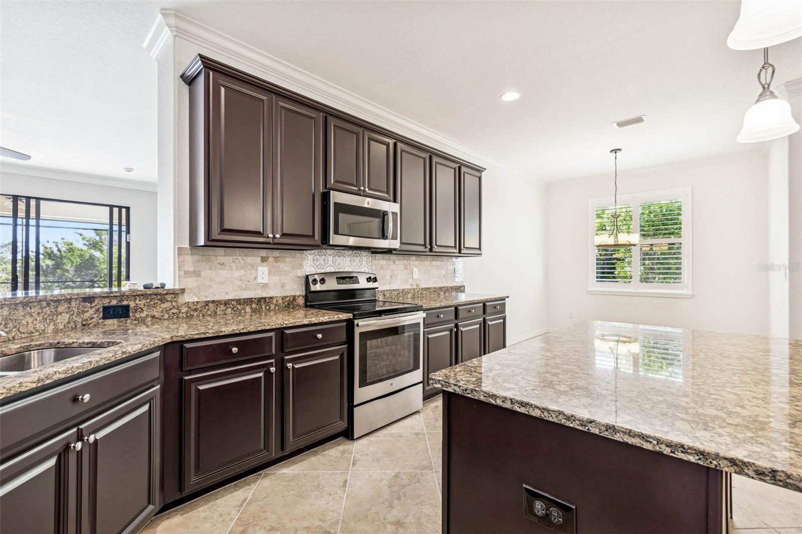 GRAN PARADISO PH 1 - Residential