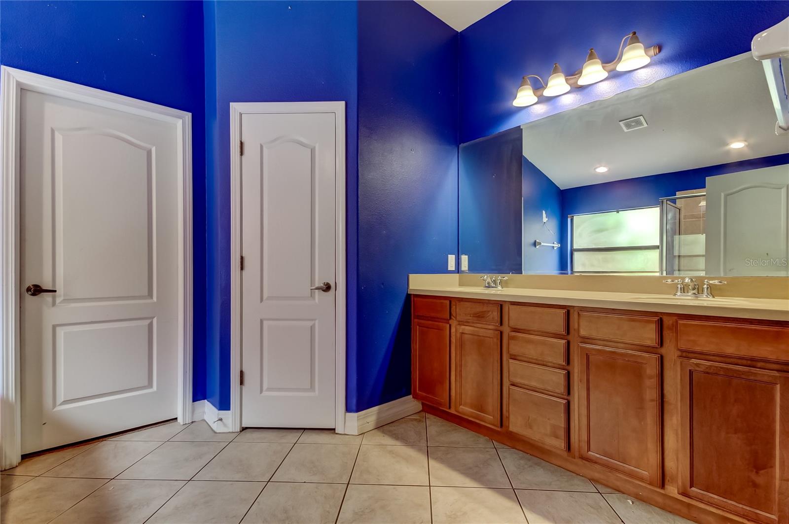 SUNCOAST LAKES PH 02 - Residential