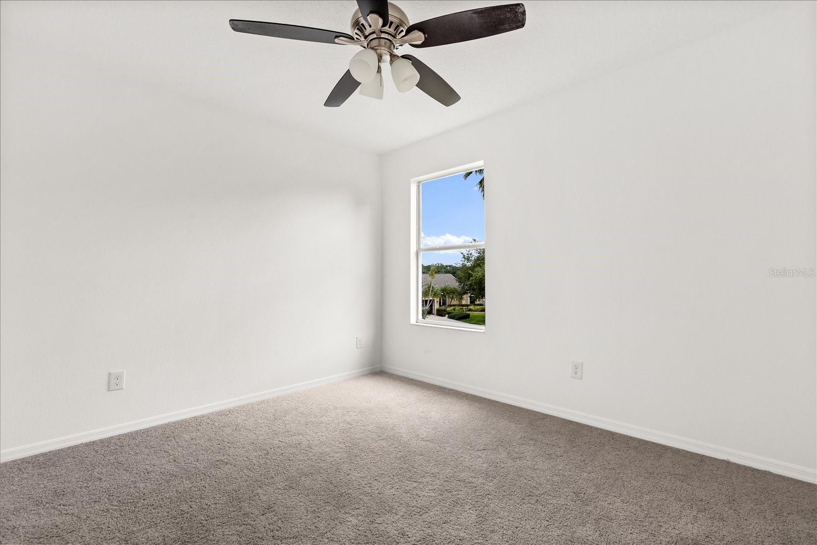 UNIVERSITY ESTS UT 1 - Residential