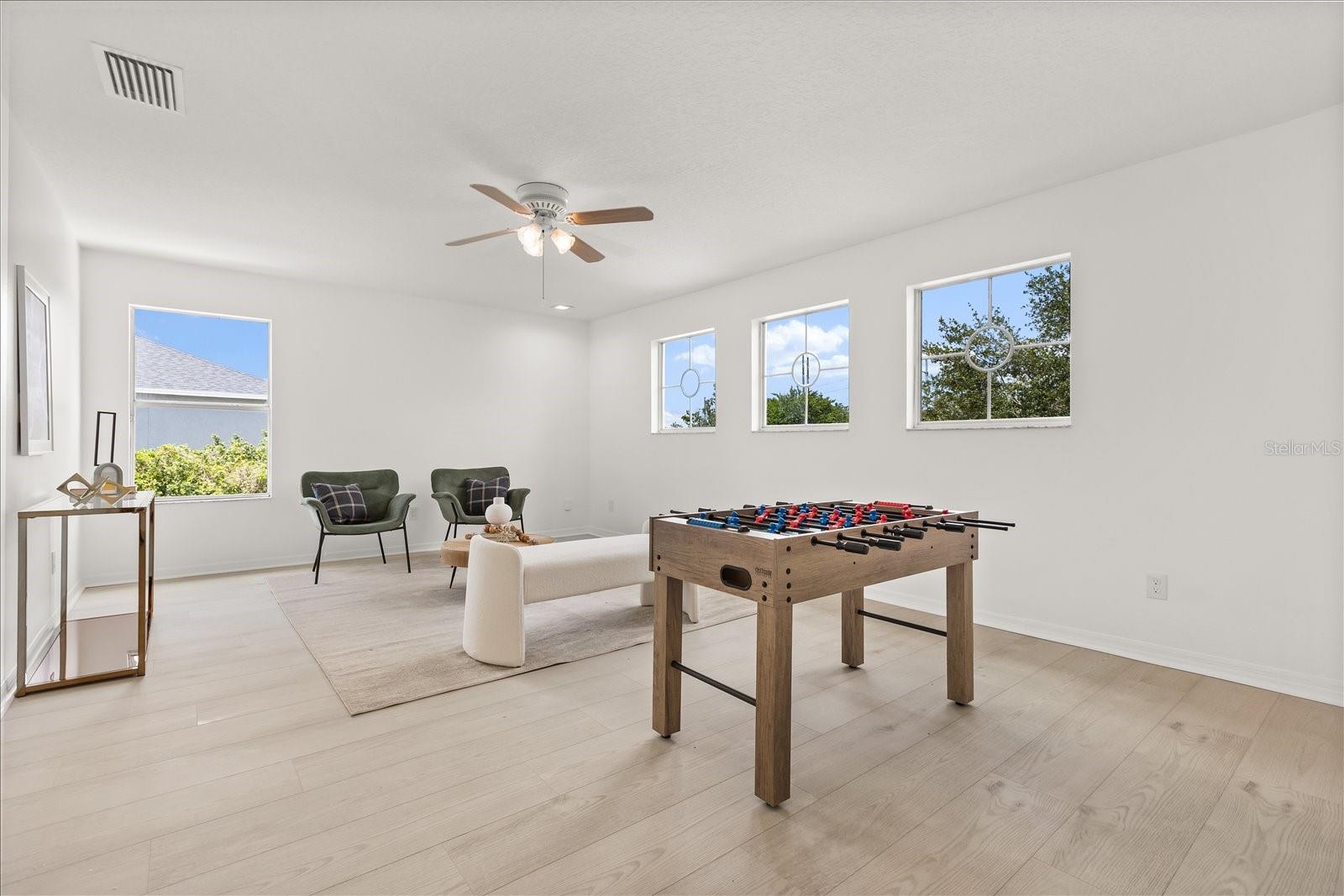 UNIVERSITY ESTS UT 1 - Residential