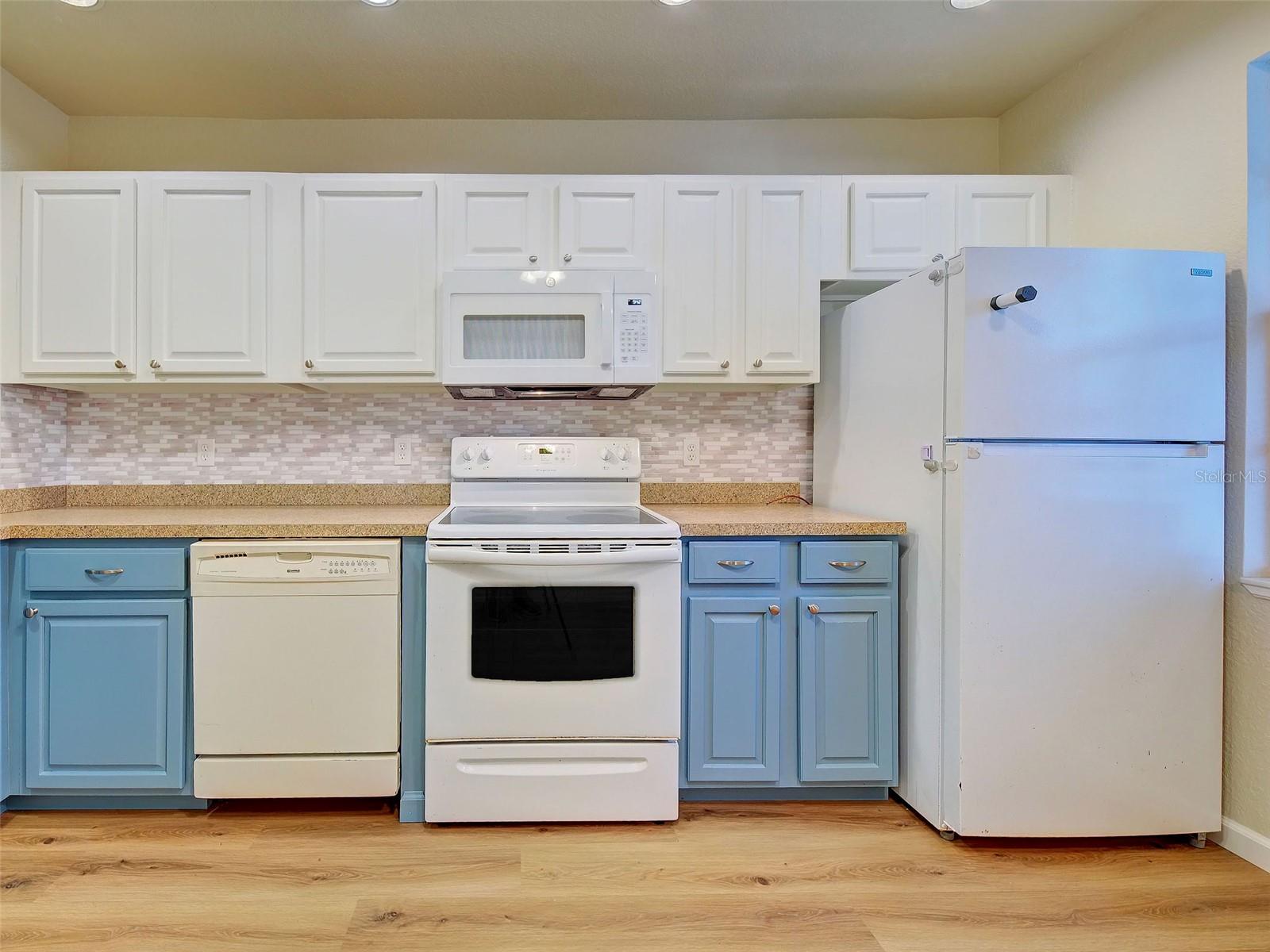 PEBBLE EAST TWNHMS - Residential