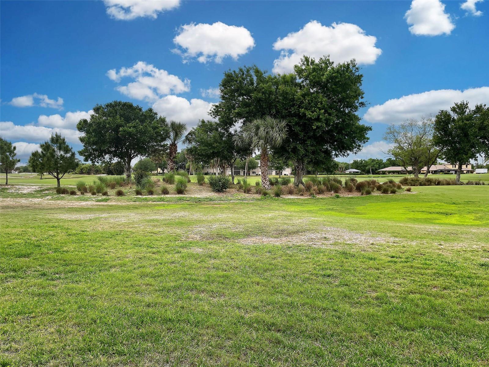 PEBBLE EAST TWNHMS - Residential