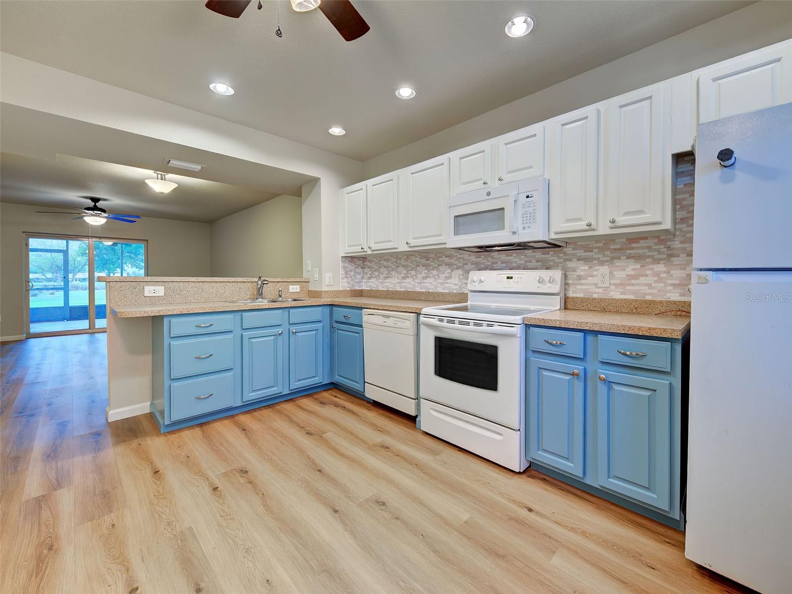 PEBBLE EAST TWNHMS - Residential