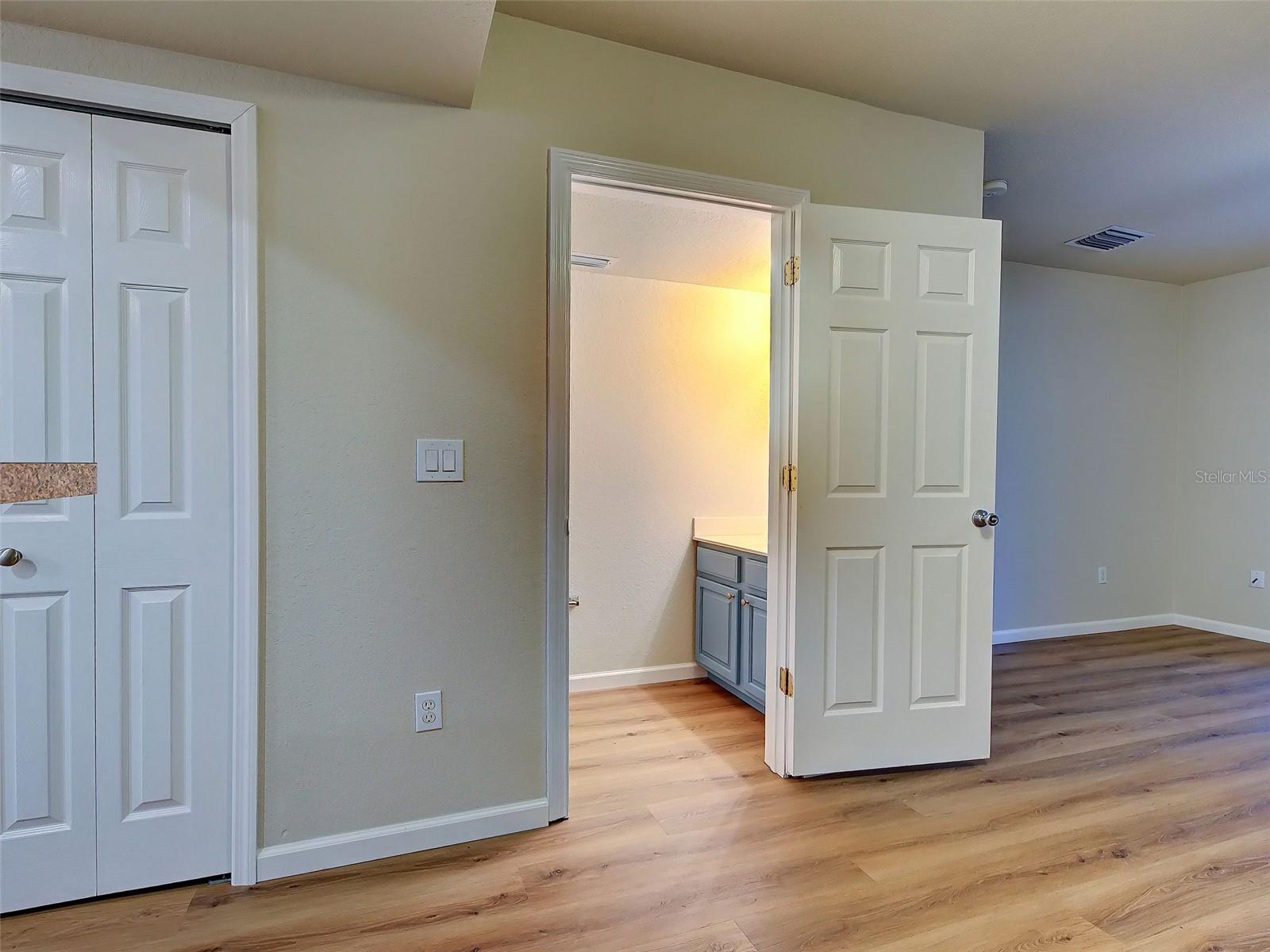 PEBBLE EAST TWNHMS - Residential