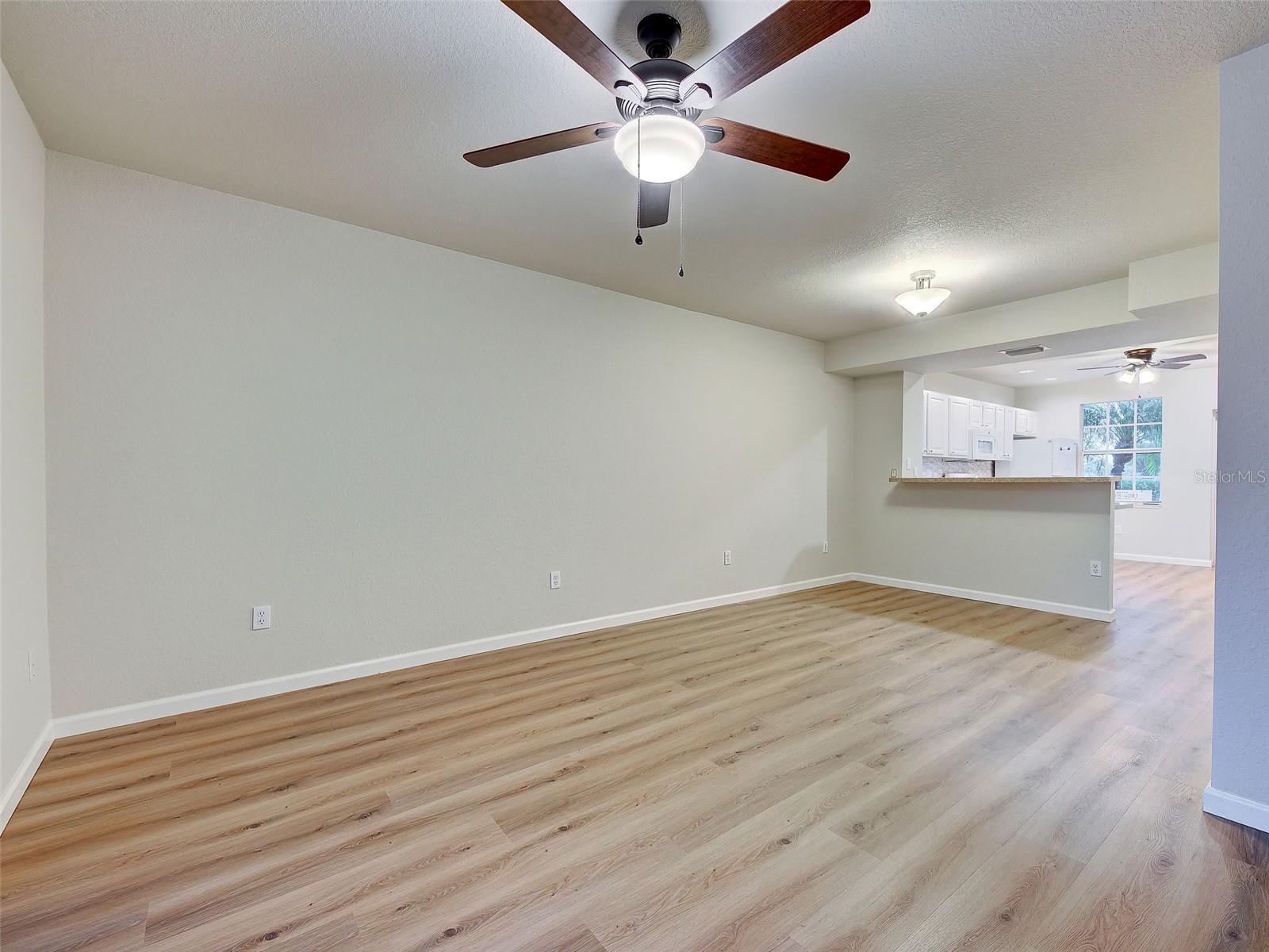 PEBBLE EAST TWNHMS - Residential