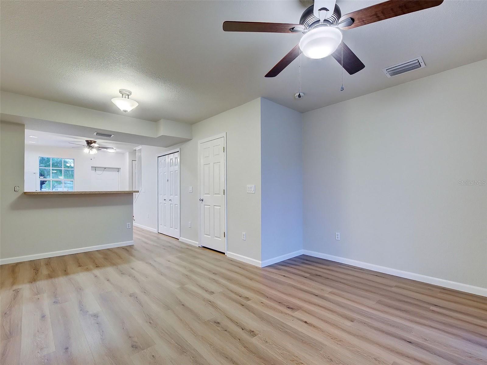 PEBBLE EAST TWNHMS - Residential