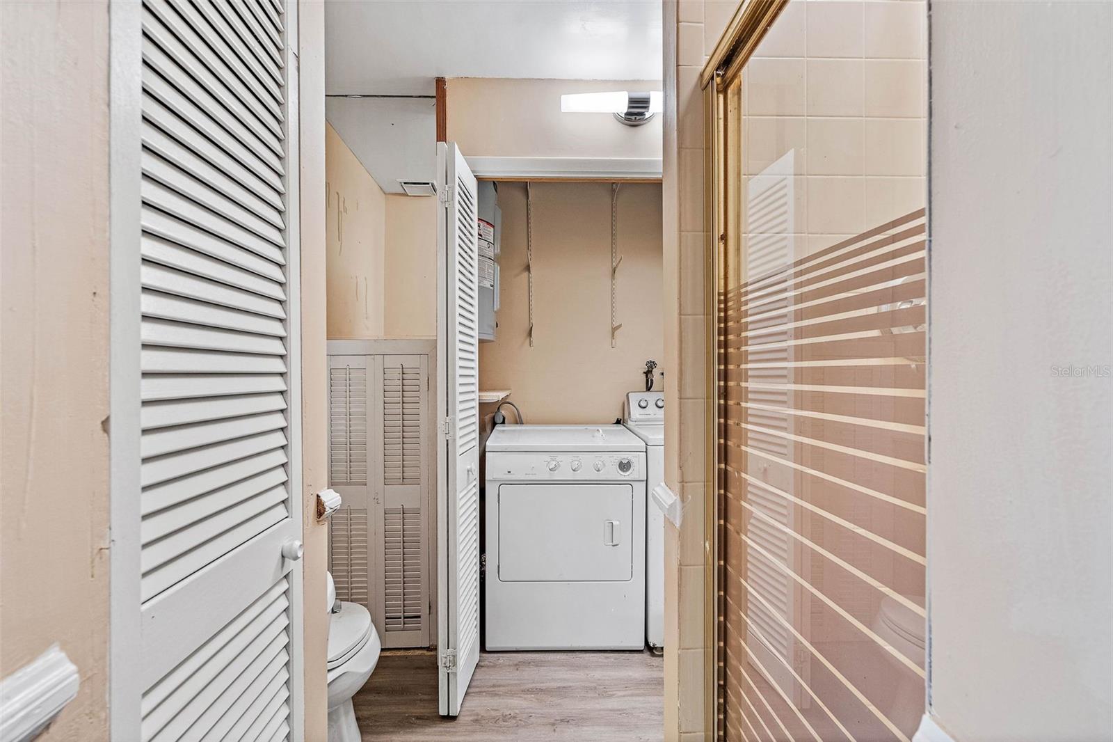 HARGRAVES SUB - Residential Lease