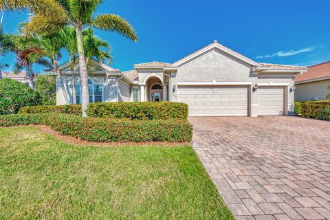 A home in PORT CHARLOTTE