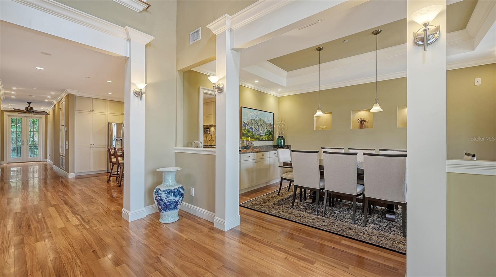 SIESTA BEACH - Residential