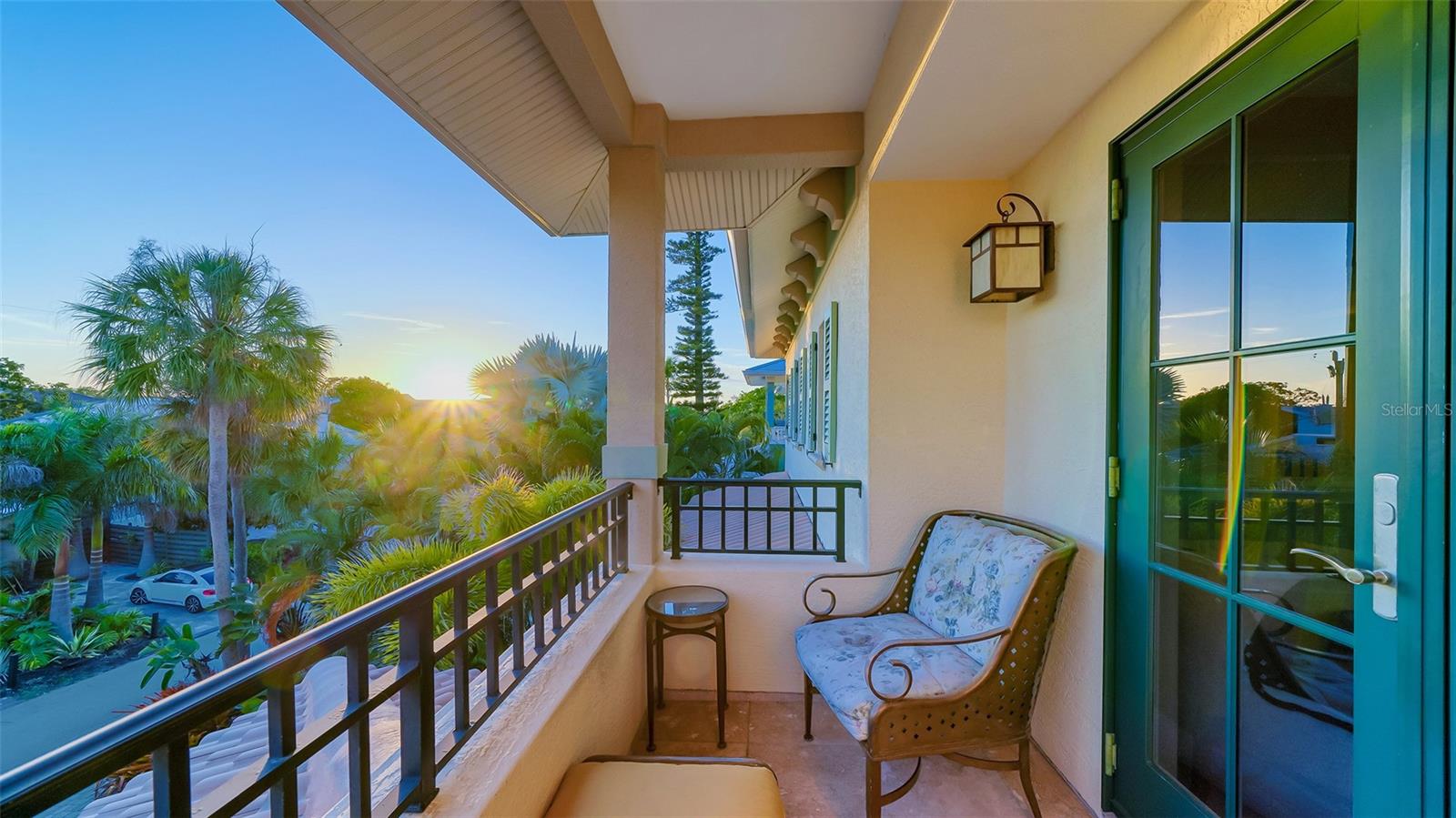 SIESTA BEACH - Residential