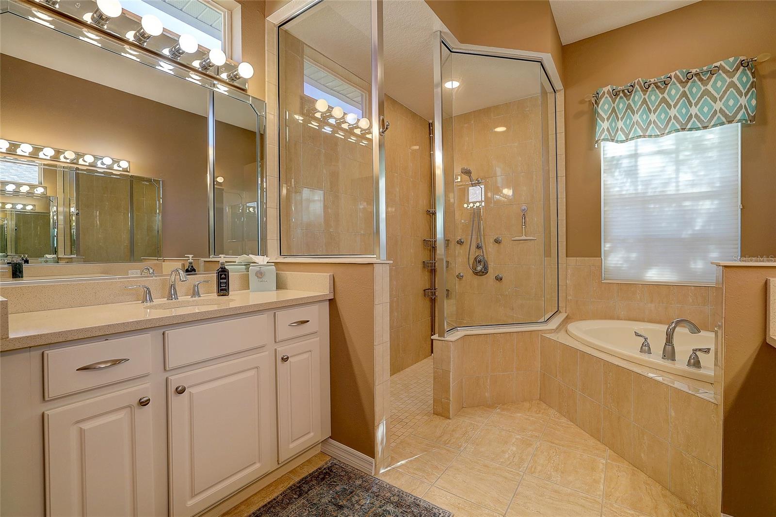 LEXINGTON - Residential