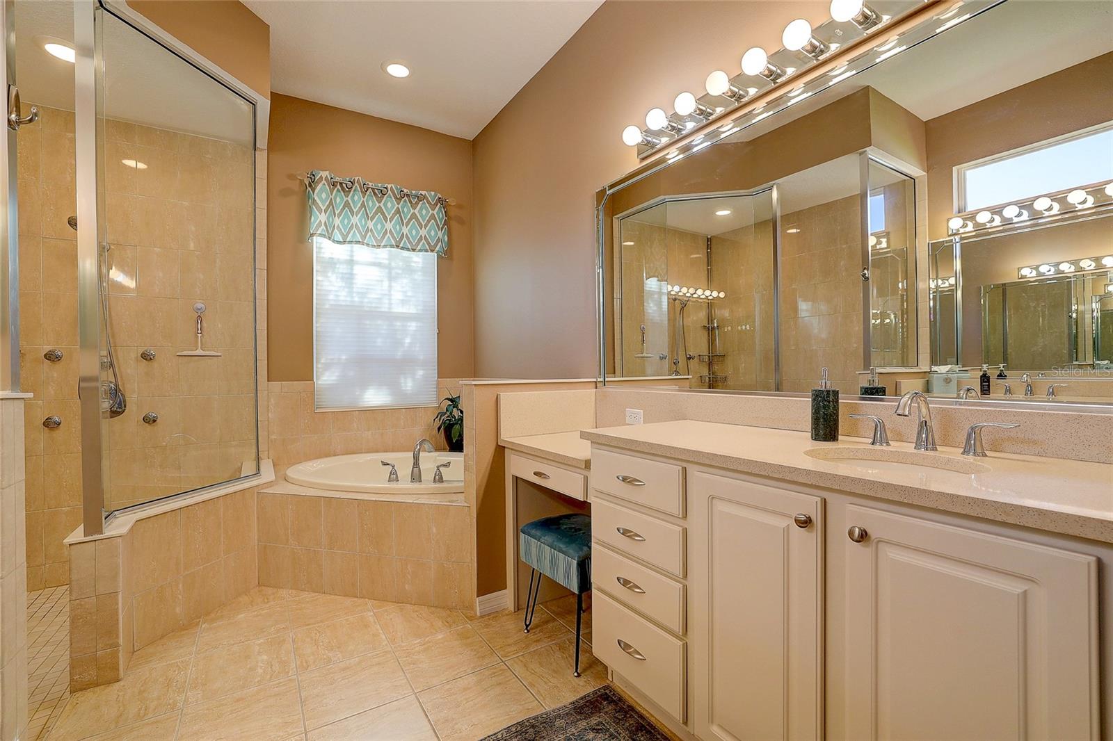 LEXINGTON - Residential