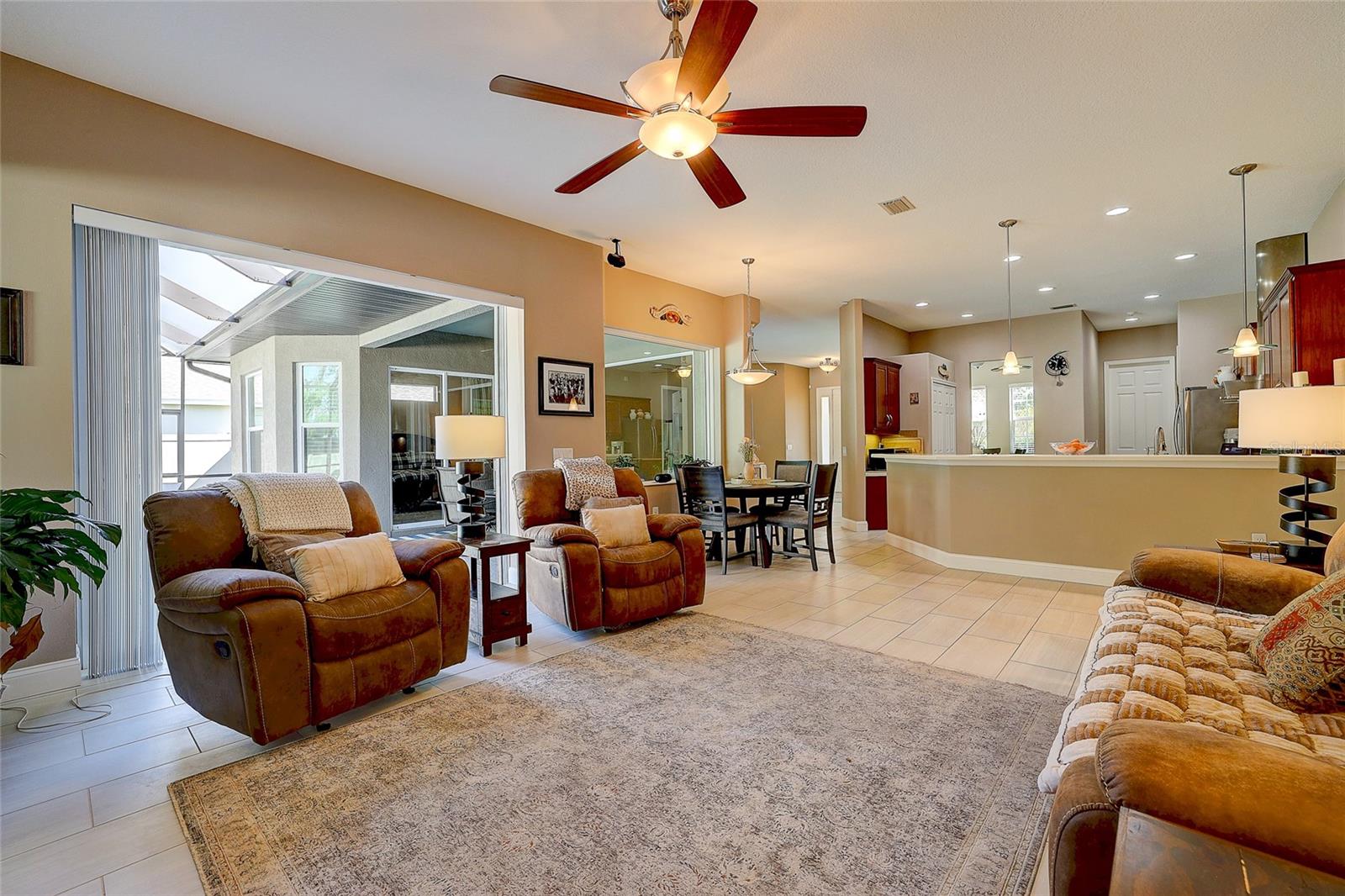 LEXINGTON - Residential