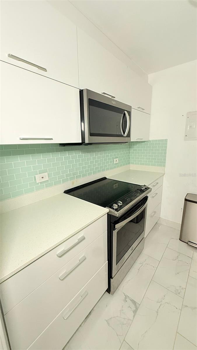 CATILLO DEL MAR - Residential