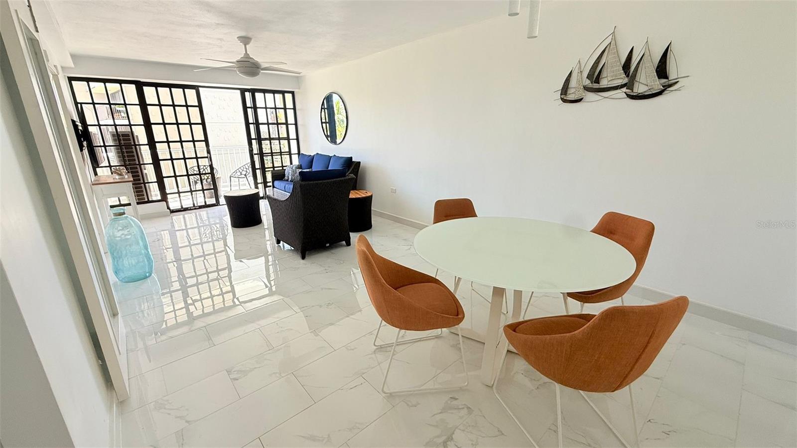 CATILLO DEL MAR - Residential