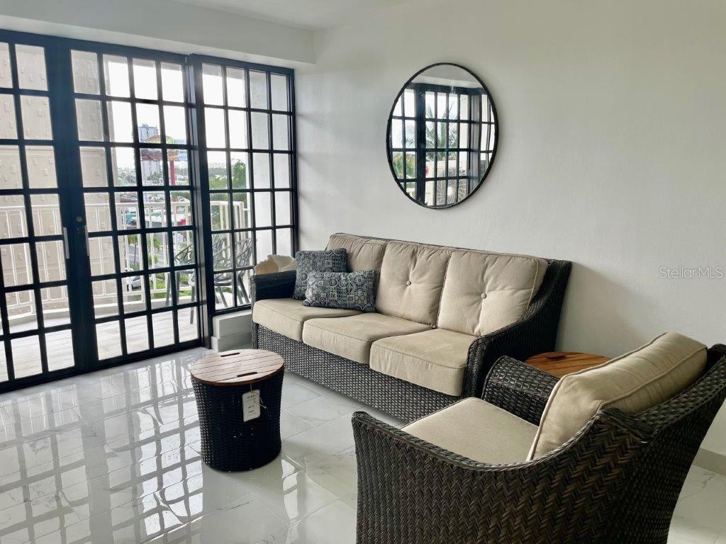 CATILLO DEL MAR - Residential