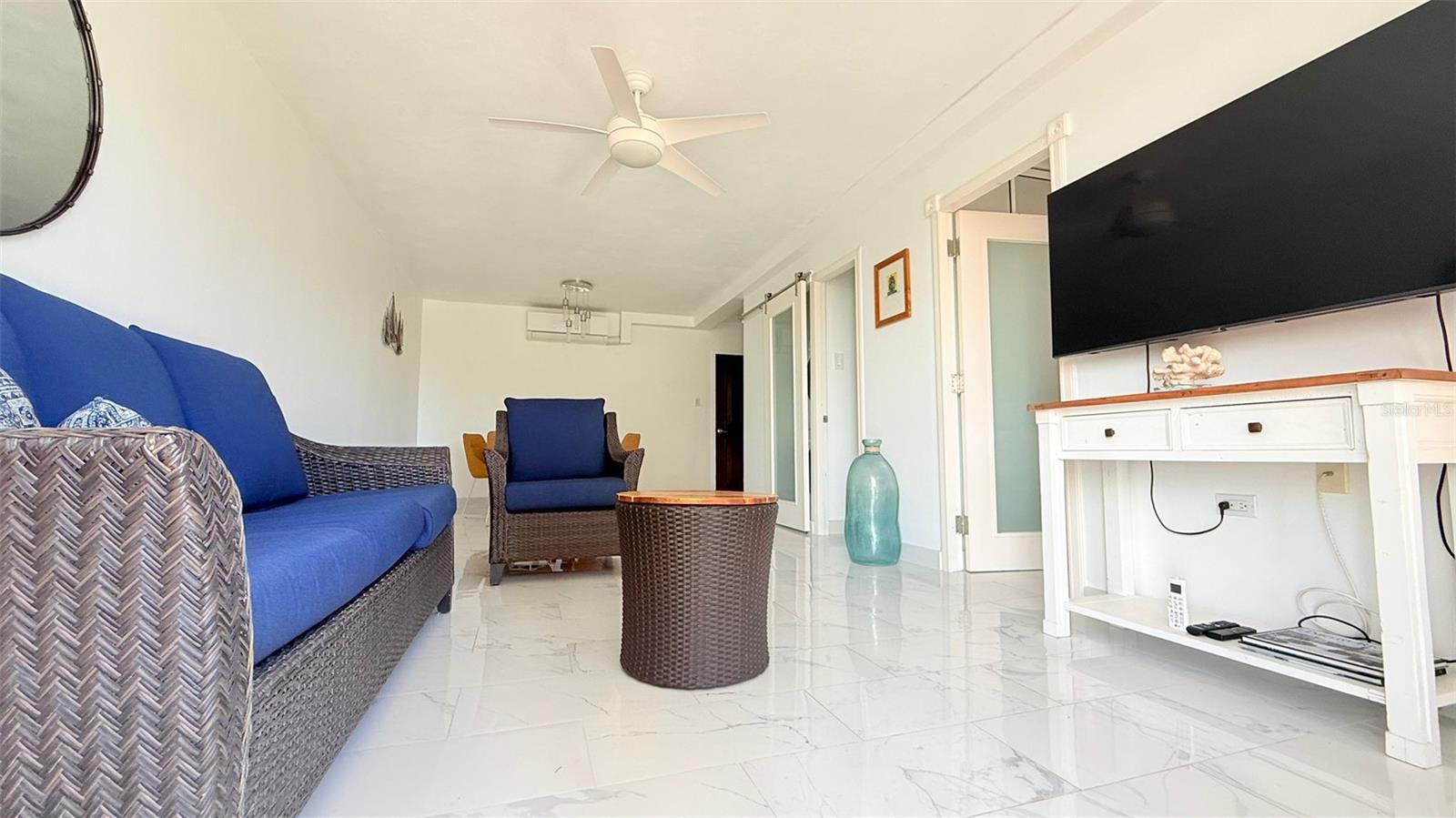 CATILLO DEL MAR - Residential