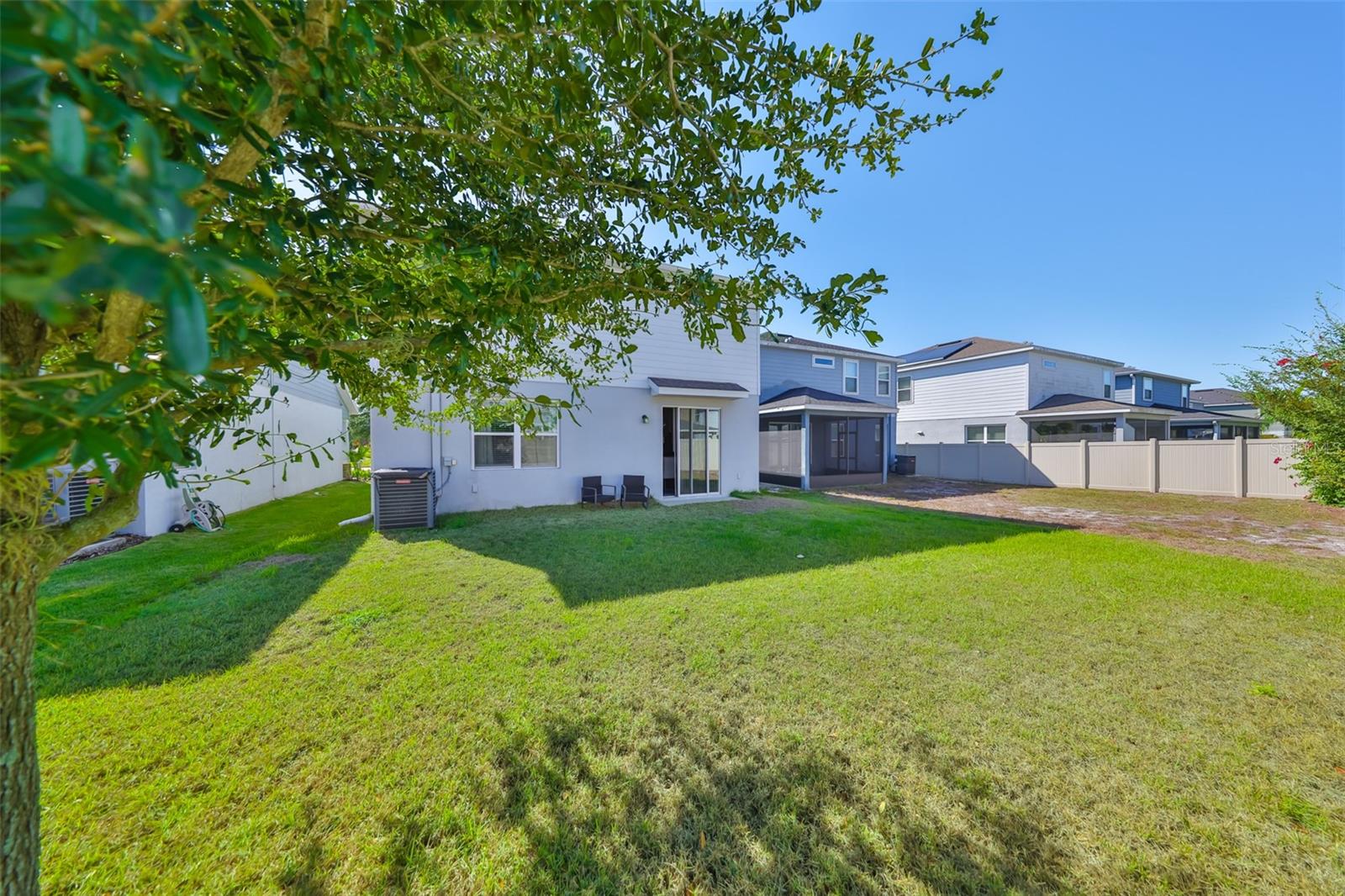 LUCAYA LAKE CLUB PH 4A - Residential