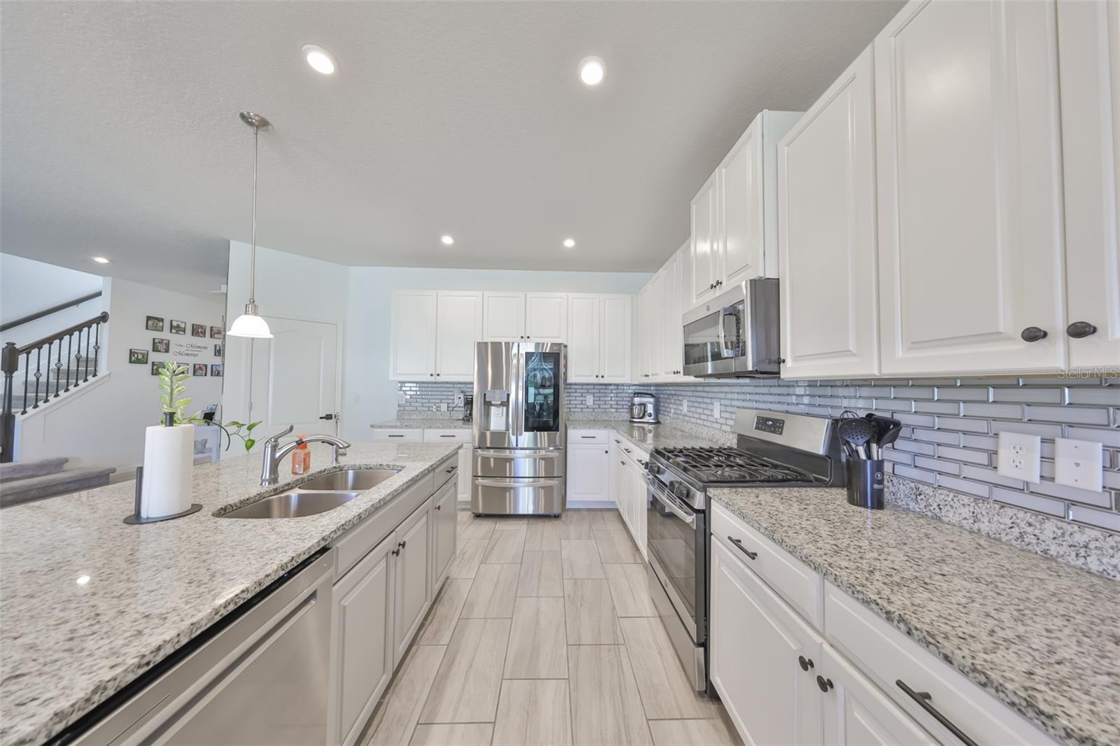 LUCAYA LAKE CLUB PH 4A - Residential