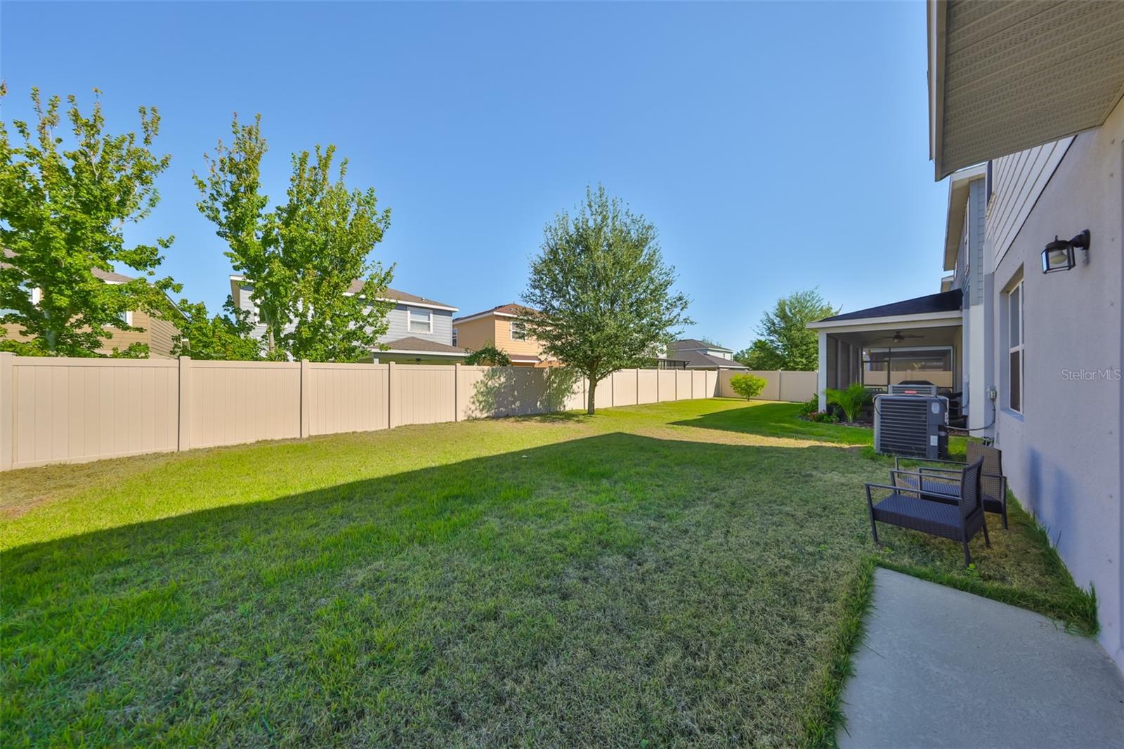 LUCAYA LAKE CLUB PH 4A - Residential