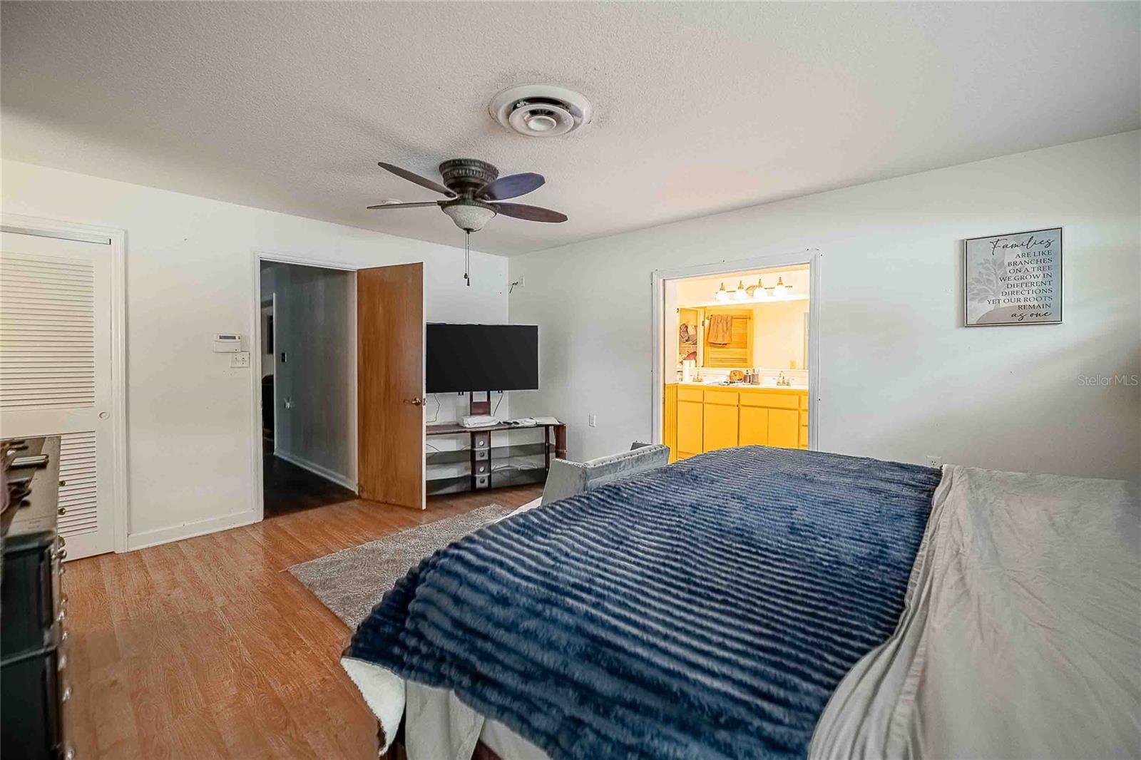 COUNTRY CLUB ADD - Residential