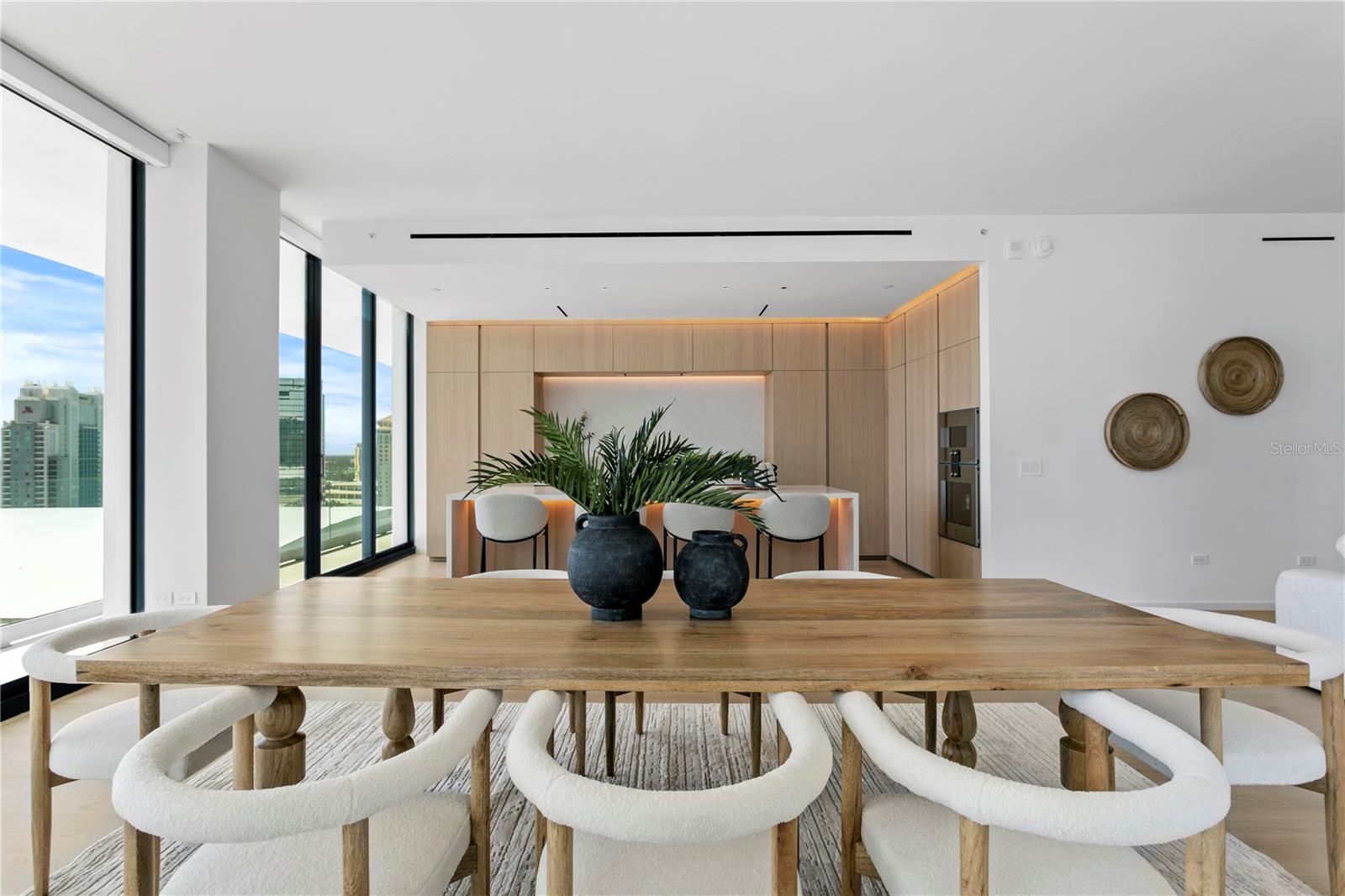 RESIDENCES AT THE TAMPA EDITION - Residential