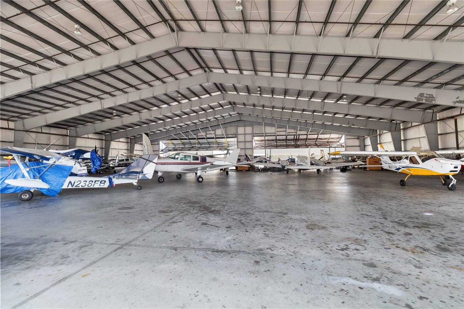 ORLANDOA-APOPKA AIRPORT COML - Commercial Sale
