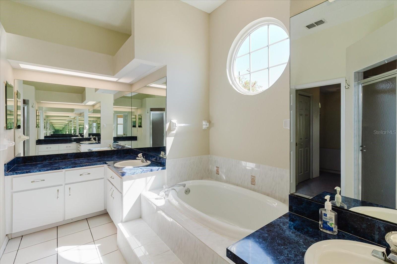 RIVER SIDE VILLAGE - Residential