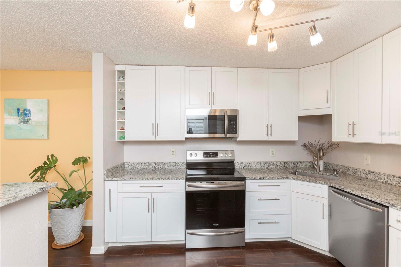 MARINERS WAY AT NEW PORT - Residential