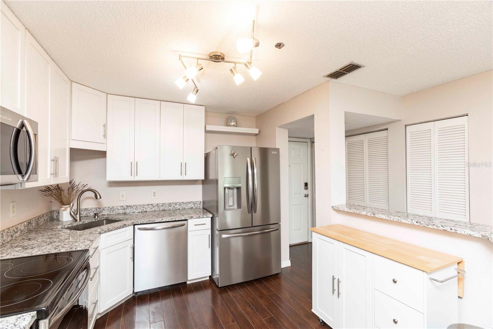 MARINERS WAY AT NEW PORT - Residential