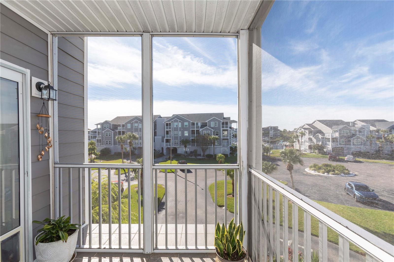 MARINERS WAY AT NEW PORT - Residential