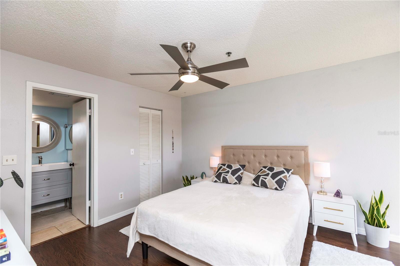 MARINERS WAY AT NEW PORT - Residential