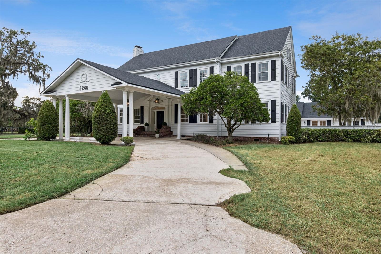 5240 ALLEMAN DRIVE