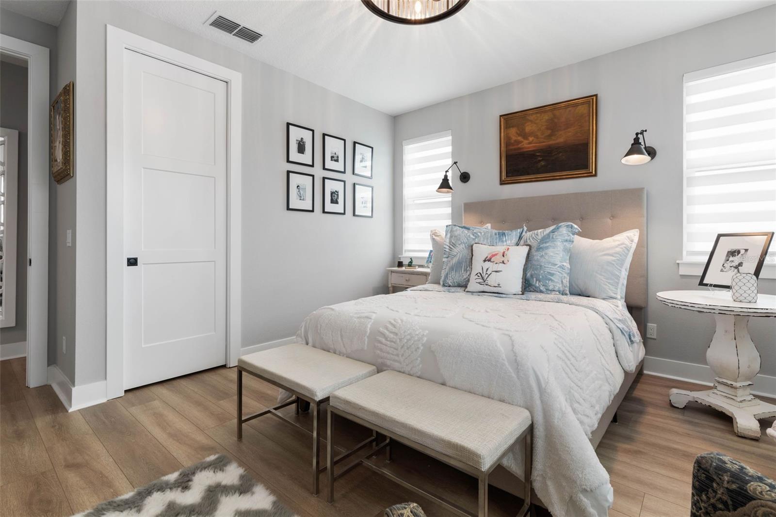 SEASIDE LNDGS - Residential