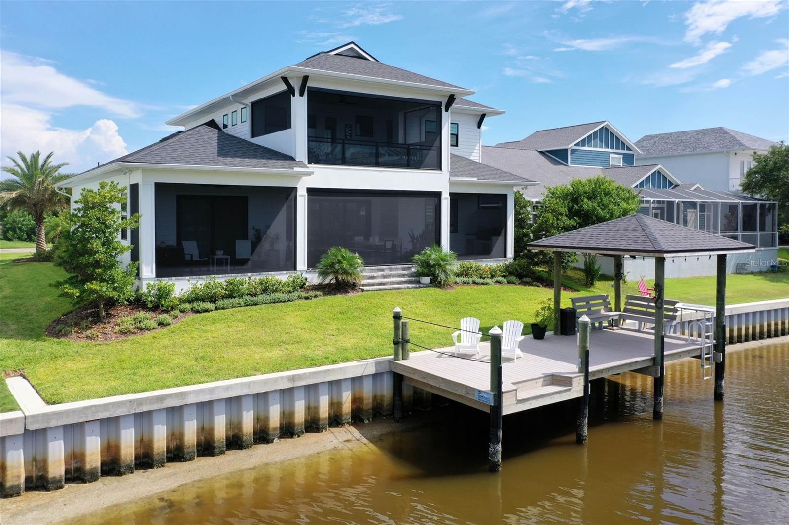 SEASIDE LNDGS - Residential