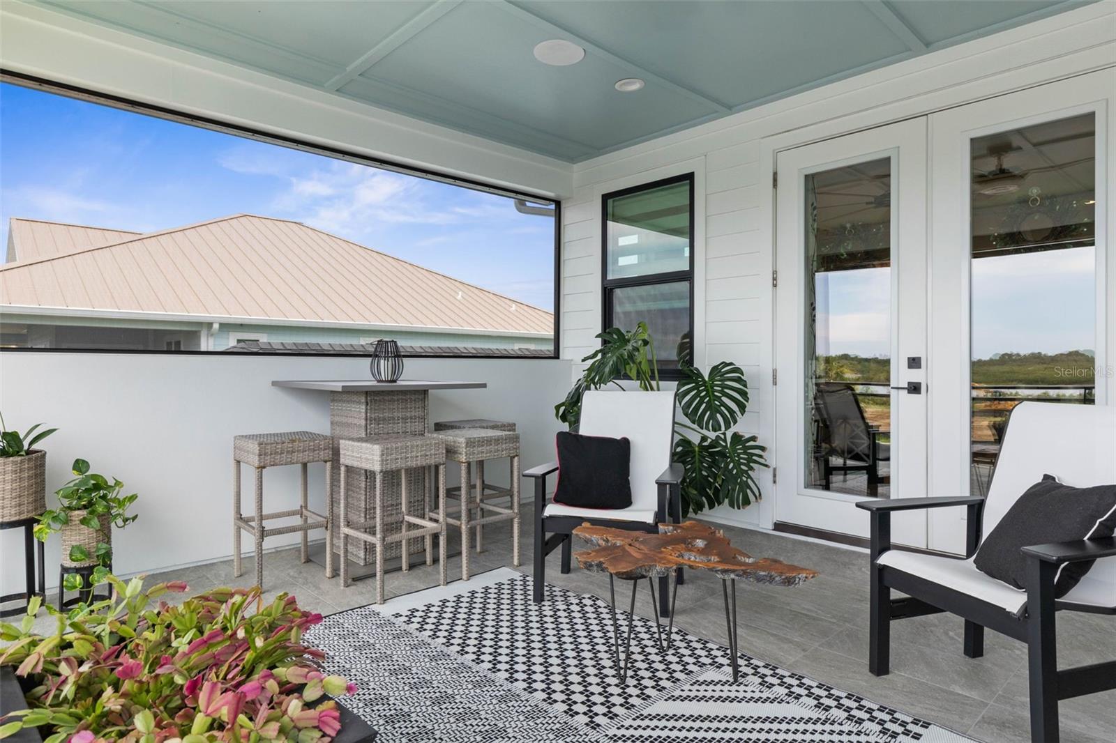 SEASIDE LNDGS - Residential
