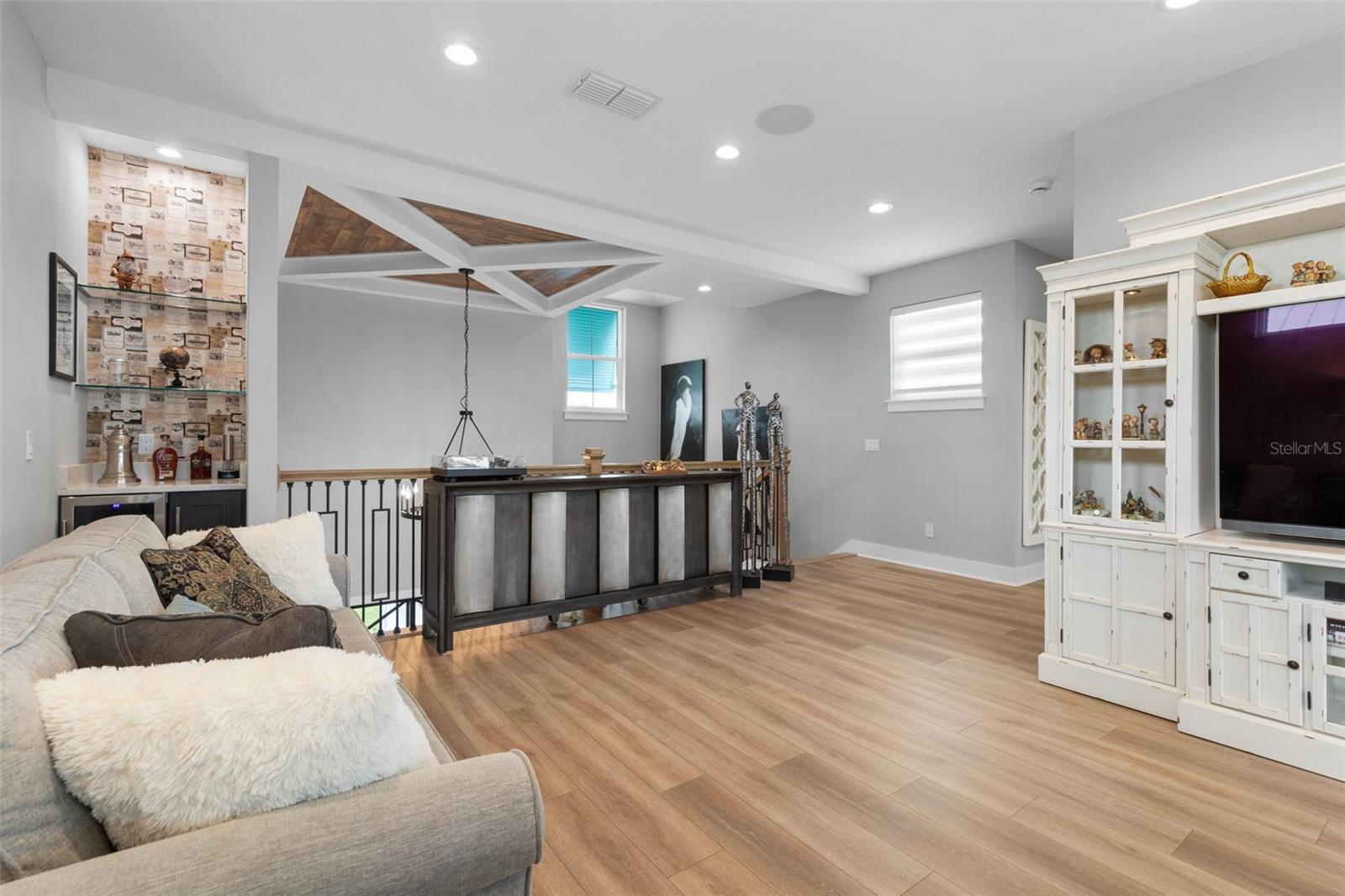 SEASIDE LNDGS - Residential