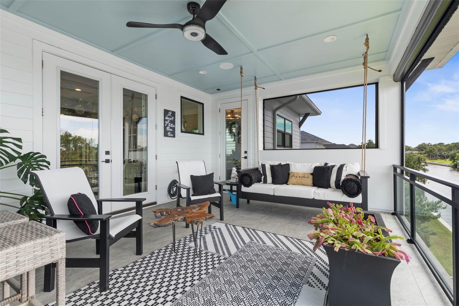SEASIDE LNDGS - Residential