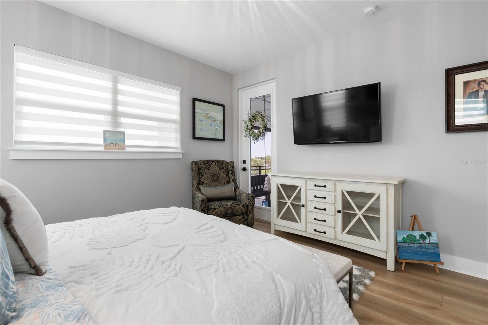 SEASIDE LNDGS - Residential