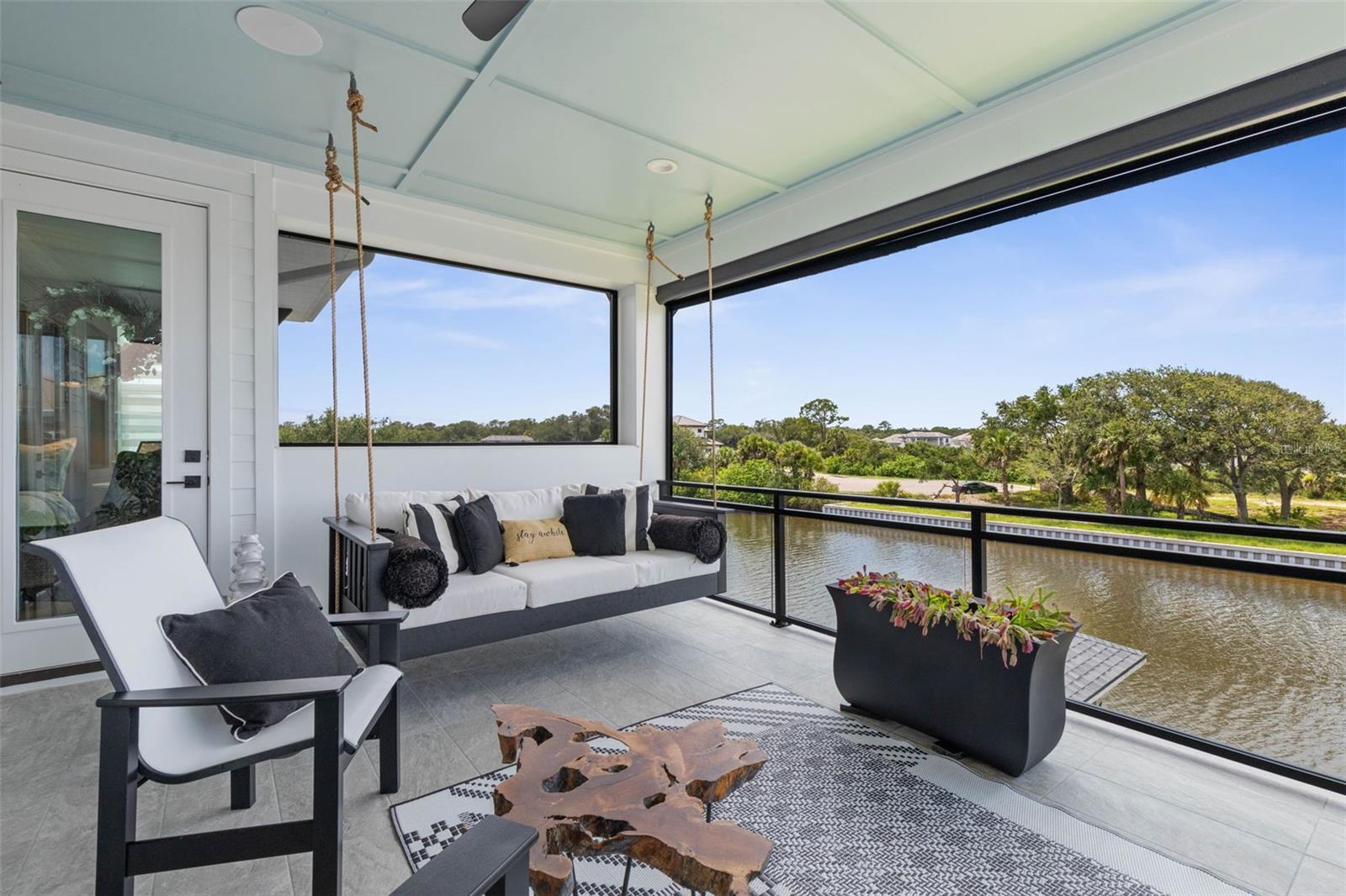 SEASIDE LNDGS - Residential