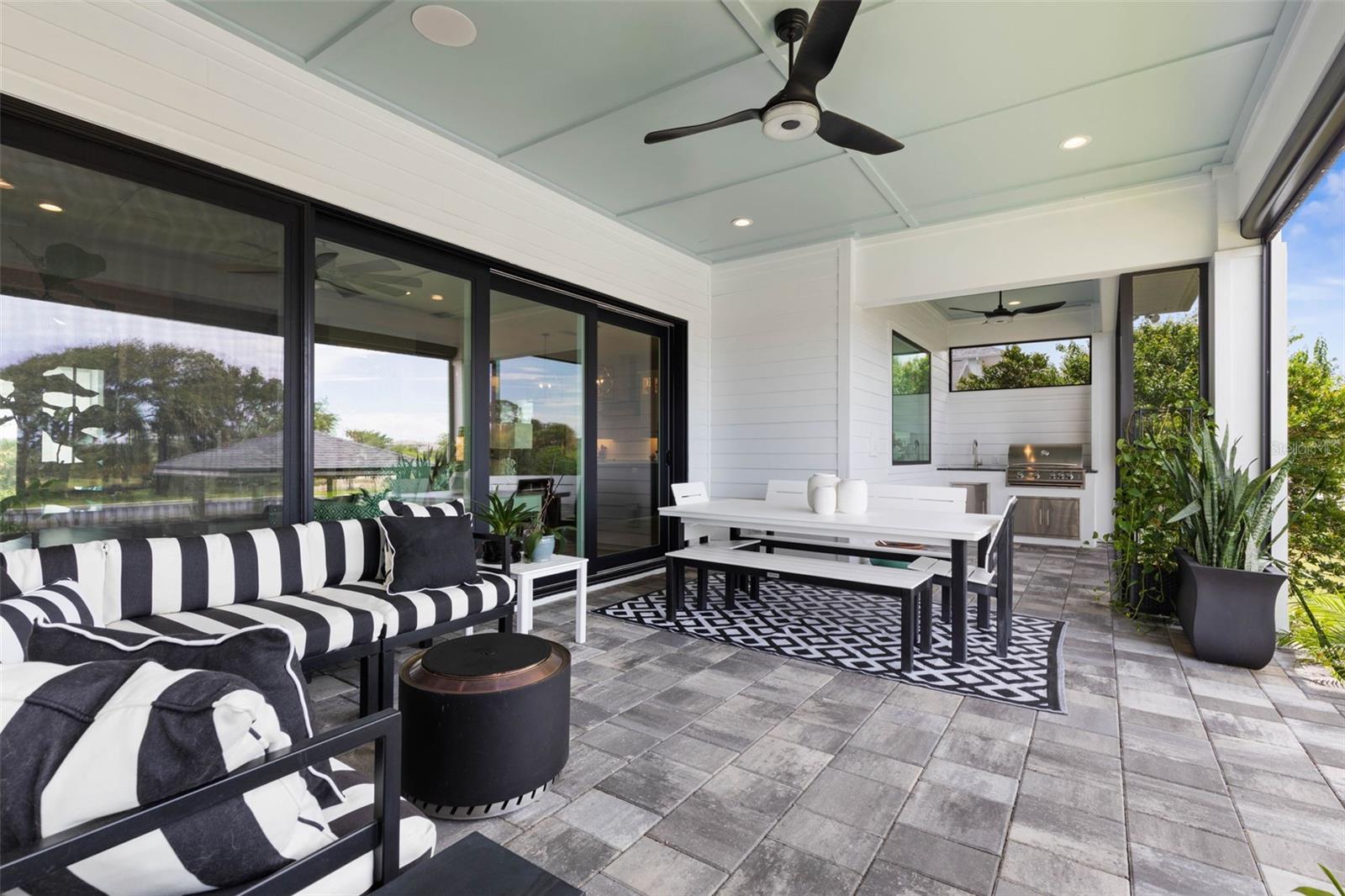 SEASIDE LNDGS - Residential