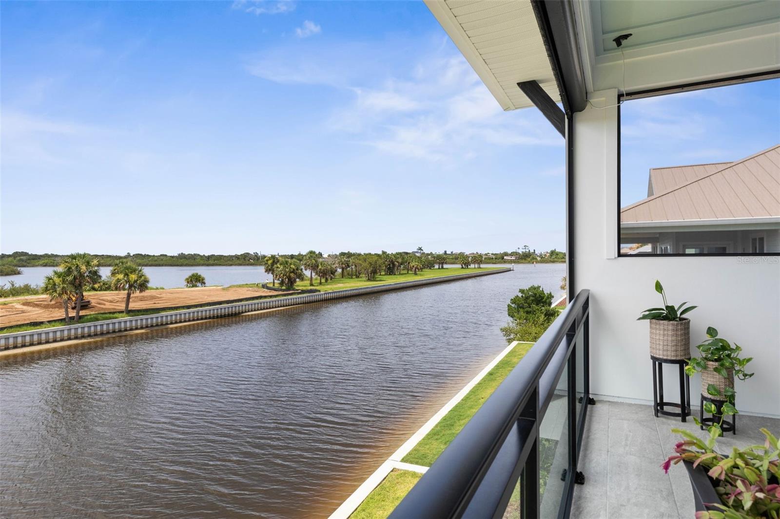 SEASIDE LNDGS - Residential